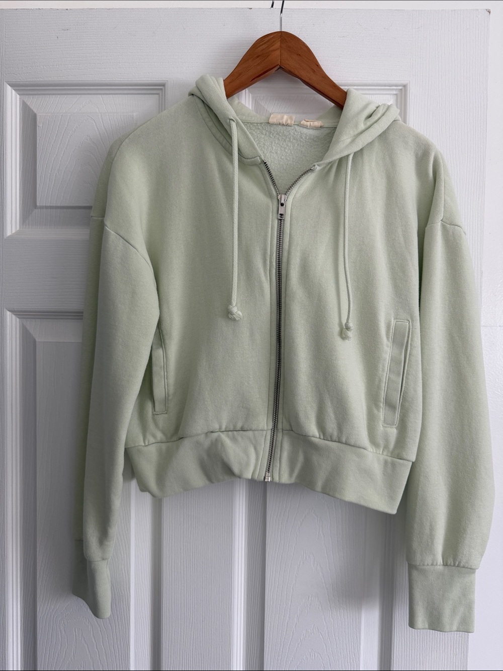Levi’s Mint Green Cropped Zip-Up Hoodie Sweater - Women's